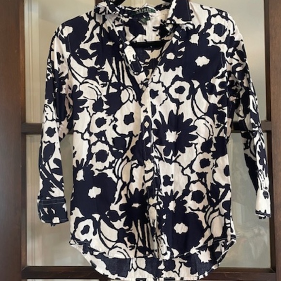 Lauren Ralph Lauren Navy Blue and White Floral Blouse, Size Small - Picture 1 of 5